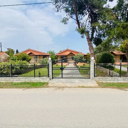 Seaside Efi * Nea Plagia