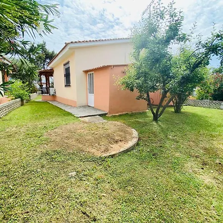 Seaside Efi Nea Plagia