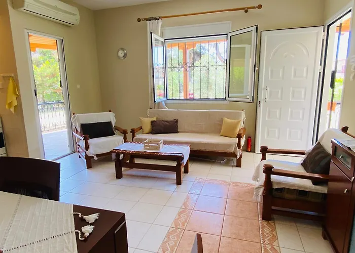 Seaside Efi * Nea Plagia