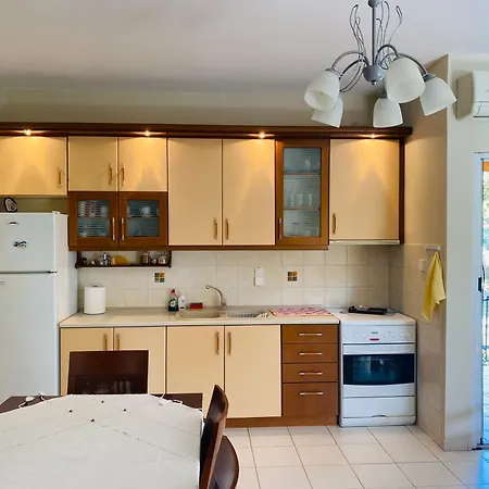 Seaside Efi Νέα Πλάγια