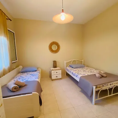 Βίλα Seaside Efi