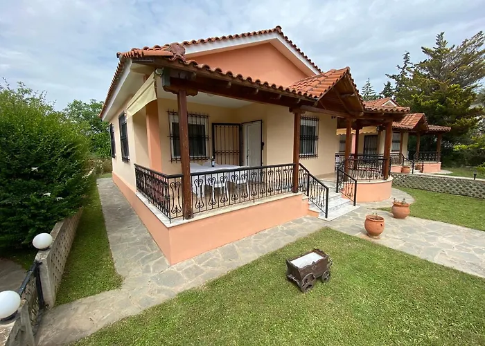 Seaside Efi Villa Nea Plagia